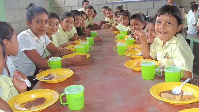SAG-DICTA y Educación fortalecerán la alimentación escolar